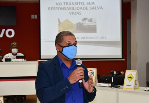 Palestra sobre cuidados com a saúde mental marca abertura oficial da Semana Nacional do Trânsito
