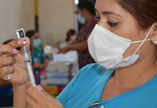 Vacinação contra a Covid-19 acontece na zona rural nesta sexta (05)