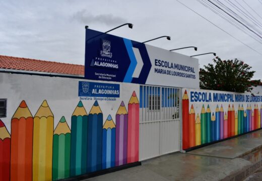 Prefeitura fará entrega de mais uma escola totalmente reformada na zona rural