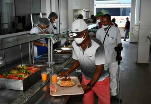 Refeições internas voltam a ser servidas no Restaurante Popular de Alagoinhas