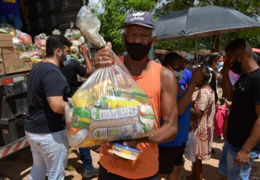960 cestas básicas são entregues pela Prefeitura de Alagoinhas nesta terça-feira (28)