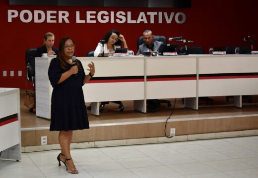 Relatório Anual de Gestão 2021 e Prestação de Contas do Terceiro Quadrimestre de 2021 da SESAU são apresentados na Câmara de Vereadores