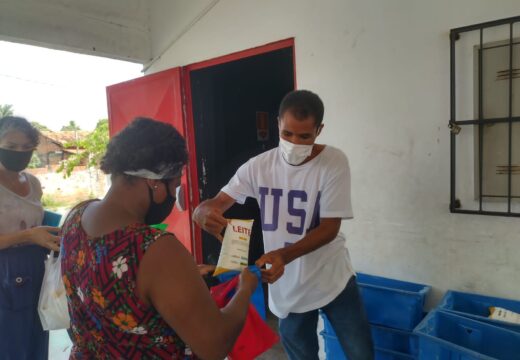 3 mil litros de leite são entregues pela Prefeitura de Alagoinhas aos Lares de Idosos do município