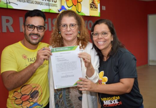 Assinatura de Ordem de Serviço entre a Prefeitura e UFBA dá início ao diagnóstico sobre violência contra crianças e adolescentes no município