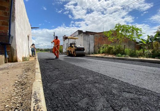 O Pingurute tem mais uma rua pavimentada pela Prefeitura