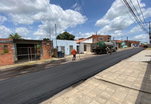 Rua do Avião e Margem da Linha do Barreiro recebem obras de requalificação asfáltica