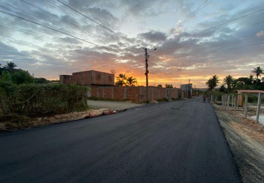 Mais uma rua da Nova República é beneficiada com asfalto