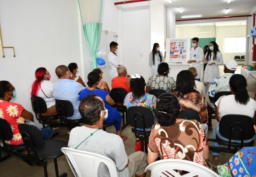 Dia Mundial do Diabetes Mellitus é comemorado na Policlínica Municipal