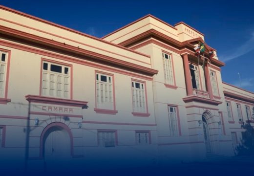 Alagoinhas garante maior profissionalização da gestão pública com assinatura de um termo de cooperação técnica