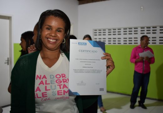 Certificação de cursos no Conjunto Habitacional Linha Verde expande horizontes no mercado de trabalho