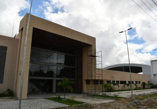 Obras do Hospital Materno-Infantil atingem 95% de conclusão