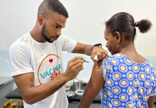 Dia D de vacinação contra gripe mobiliza rede municipal de saúde em Alagoinhas