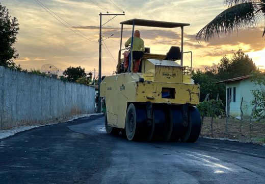 Alagoinhas+: obra de pavimentação em Sucupira segue em ritmo avançado