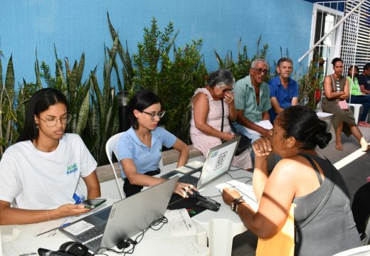 Pacientes são triados para realização de cirurgias eletivas na Policlínica Municipal
