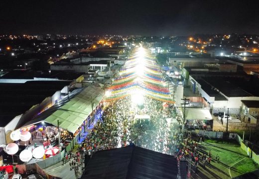Público vai ao delírio na primeira noite do Circuito Oficial do São João de Alagoinhas