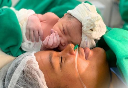 Nasce o primeiro bebê do Hospital Materno-Infantil, inaugurado domingo