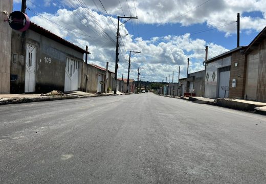 Alagoinhas+: Prefeitura pavimenta ruas do Residencial Novo Horizonte