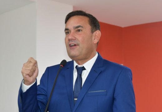Às vésperas do São João, Prefeitura de Alagoinhas antecipa pagamento de salários