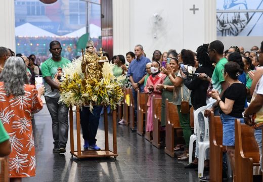 Fé, tradição e devoção marcam final da Trezena de Santo Antônio em Alagoinhas
