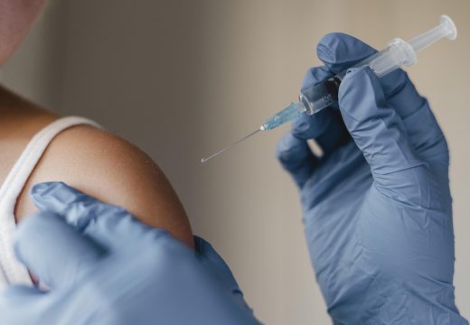 Vacina contra Covid: Confira locais para imunização de crianças e adultos