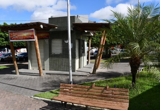 Prefeitura de Alagoinhas faz atualização cadastral de comerciantes de boxes do Município