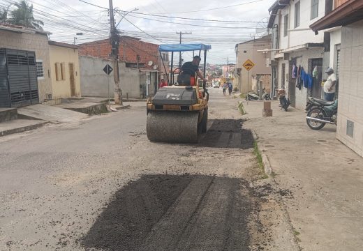 Seman inicia a semana com operação tapa-buraco em diferentes pontos da cidade