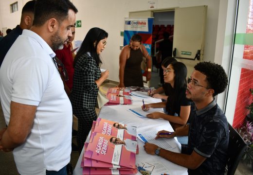 Caravana do CrediBahia chega a Alagoinhas para fortalecer microcrédito e economia solidária