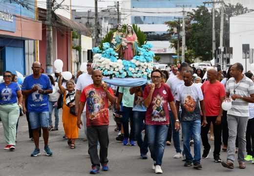 Caminhada da Família reúne fiéis em Alagoinhas