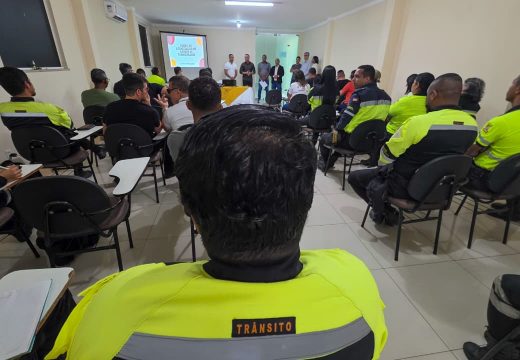 Alagoinhas realiza curso de atualização para agentes de trânsito