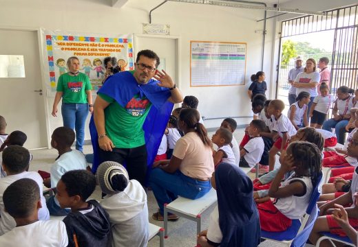 Alunos da rede municipal participam do Fast Heroes e aprendem a salvar vidas em casos de AVC