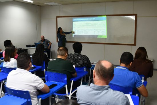 Escola de Governo: Alagoinhas promove workshop sobre licitações e contratos