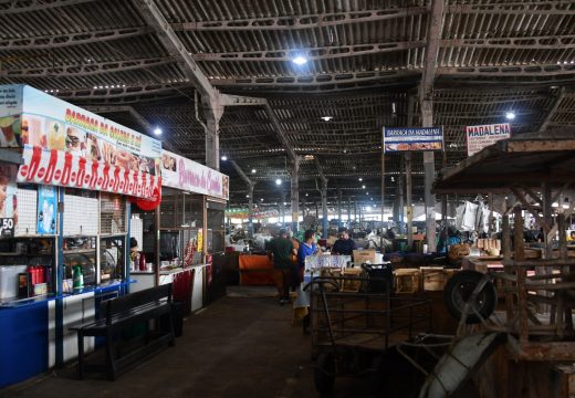 Feirantes celebram anúncio de reforma dos galpões de cereais e utilidades da Central de Abastecimento