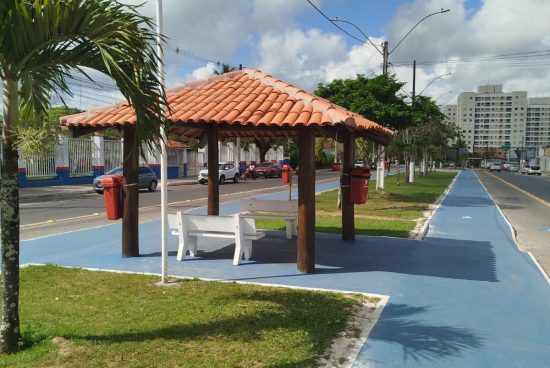 Prefeitura realiza intervenções de infraestrutura na Luís Viana