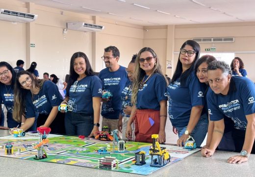 Professores da rede municipal são certificados em robótica
