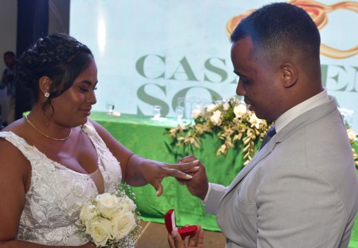Emoção e amor marcam Casamento Social em Alagoinhas