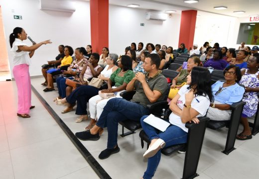 Oficina prepara expositoras para Feira de Empreendedorismo em Alagoinhas