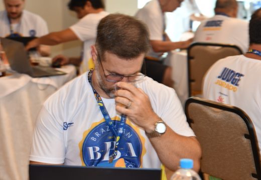 Brazilian Beer Awards inicia com jurados de mais de 20 países em Alagoinhas