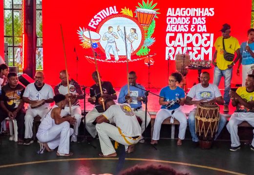Alagoinhas realiza 5ª edição do Festival Cidade das Águas e da Capoeiragem