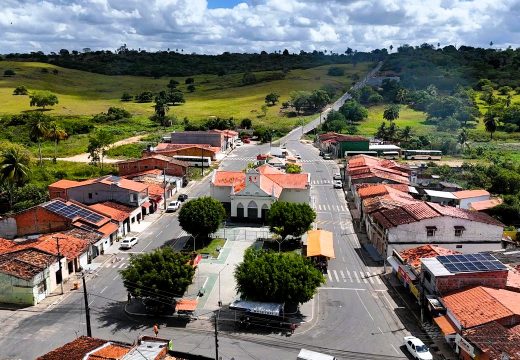 Convênio de R$ 3 mi entre Prefeitura de Alagoinhas e Funasa garante saneamento no Riacho da Guia