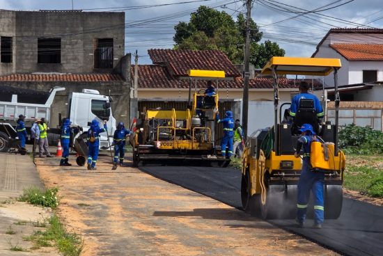Prefeitura de Alagoinhas conclui pavimentação de ruas no Parque Morada do Sol