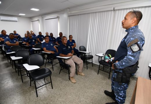 Guarda Civil Municipal inicia curso de Armamento e Tiro com foco na qualificação profissional