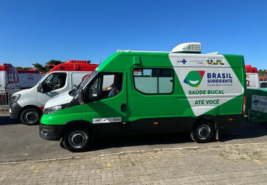 Alagoinhas é contemplada com odontomóvel do Novo PAC Saúde