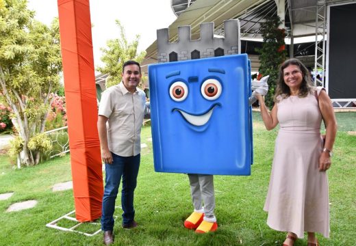 Gustavo Carmo anuncia Programa de Incentivo à EJA com auxílio mensal para estudantes de Alagoinhas