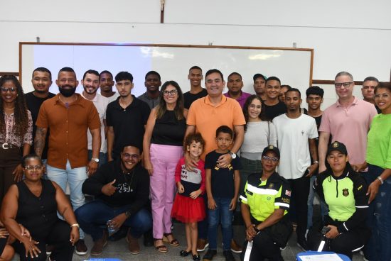 Prefeitura de Alagoinhas capacita monitores do transporte escolar