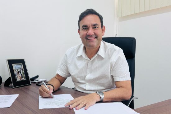 Gustavo Carmo apresenta projetos para geração de emprego e desenvolvimento de Alagoinhas