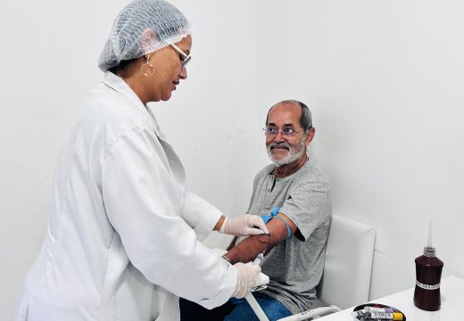 Mutirão de exames laboratoriais reduz filas do SUS e amplia acesso a diagnósticos em Alagoinhas