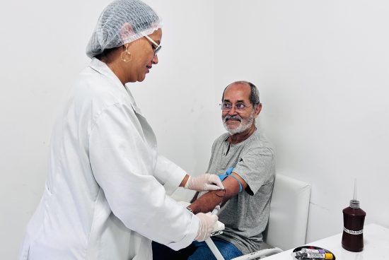 Mutirão de exames laboratoriais reduz filas do SUS e amplia acesso a diagnósticos em Alagoinhas