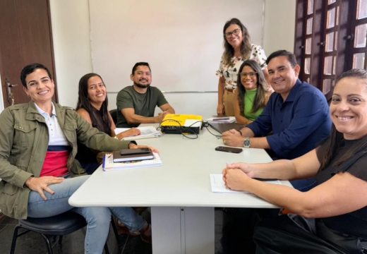 Prefeito Gustavo Carmo anuncia pagamento do Piso Nacional do Magistério