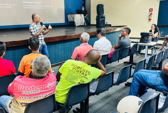 Mobilidade urbana: participação popular e valorização dos mototaxistas em Alagoinhas