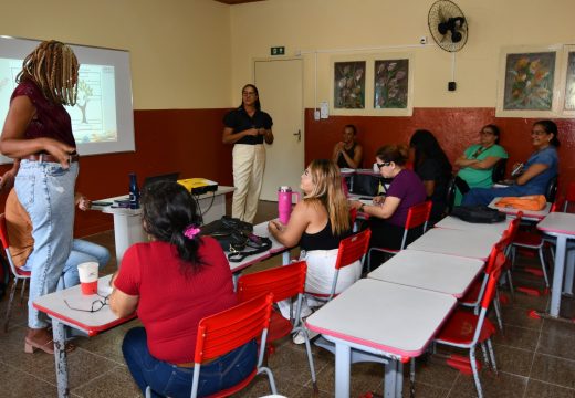 Prefeitura promove formação para profissionais da nova Escola do Campo